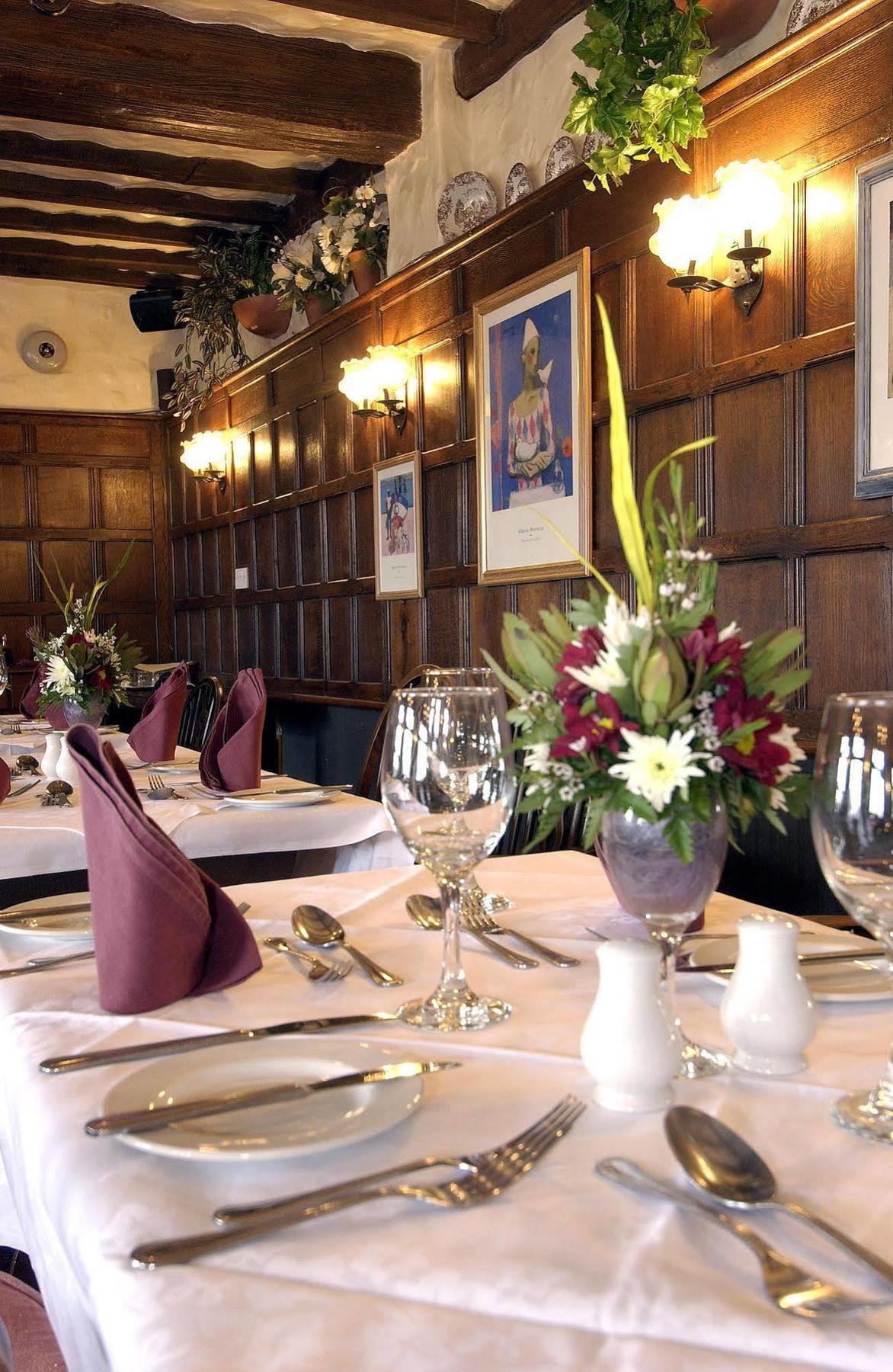 The Horseshoe Inn Herstmonceux Zewnętrze zdjęcie